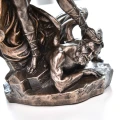Figurka św. Archanioł Michał - 26 cm - Zbliżenie na nogi i podstawę - Veronese