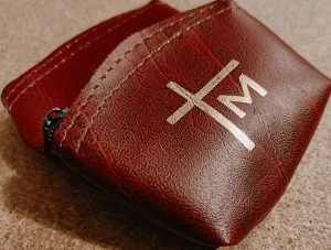 Etui na różaniec bordo - zamek błyskawiczny