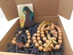 Zestaw prezentowy dla kobiet - różaniec ręcznie robiony + bransoletka różańcowa handmade + obrazek Matki Bożej.