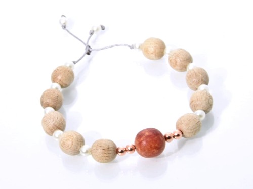 Bransoletka różańcowa 10 mm z jasnego drewna