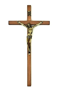 Drewniany krzyż do powieszenia - Odcień wiśni - 21,5 cm