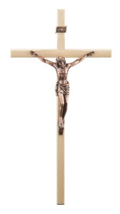  Drewniany krzyż na ścianę - odcień naturalny - 30 cm