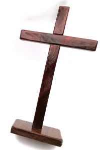 Drewniany krzyż stojący - drzewo egzotyczne - wys. 21,5 cm